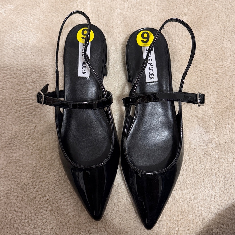 Steve Madden Black Patent Leather Flats